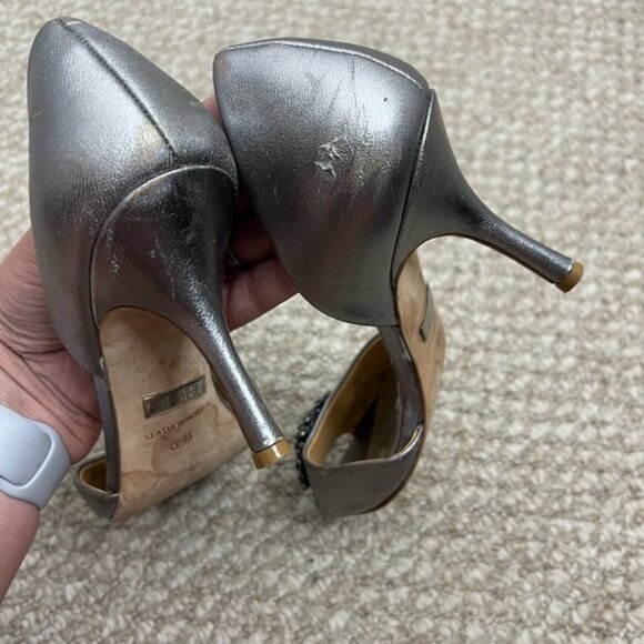 Badgley Mischka Petrina silver Satin Heels size 8.5 - Picture 5 of 14